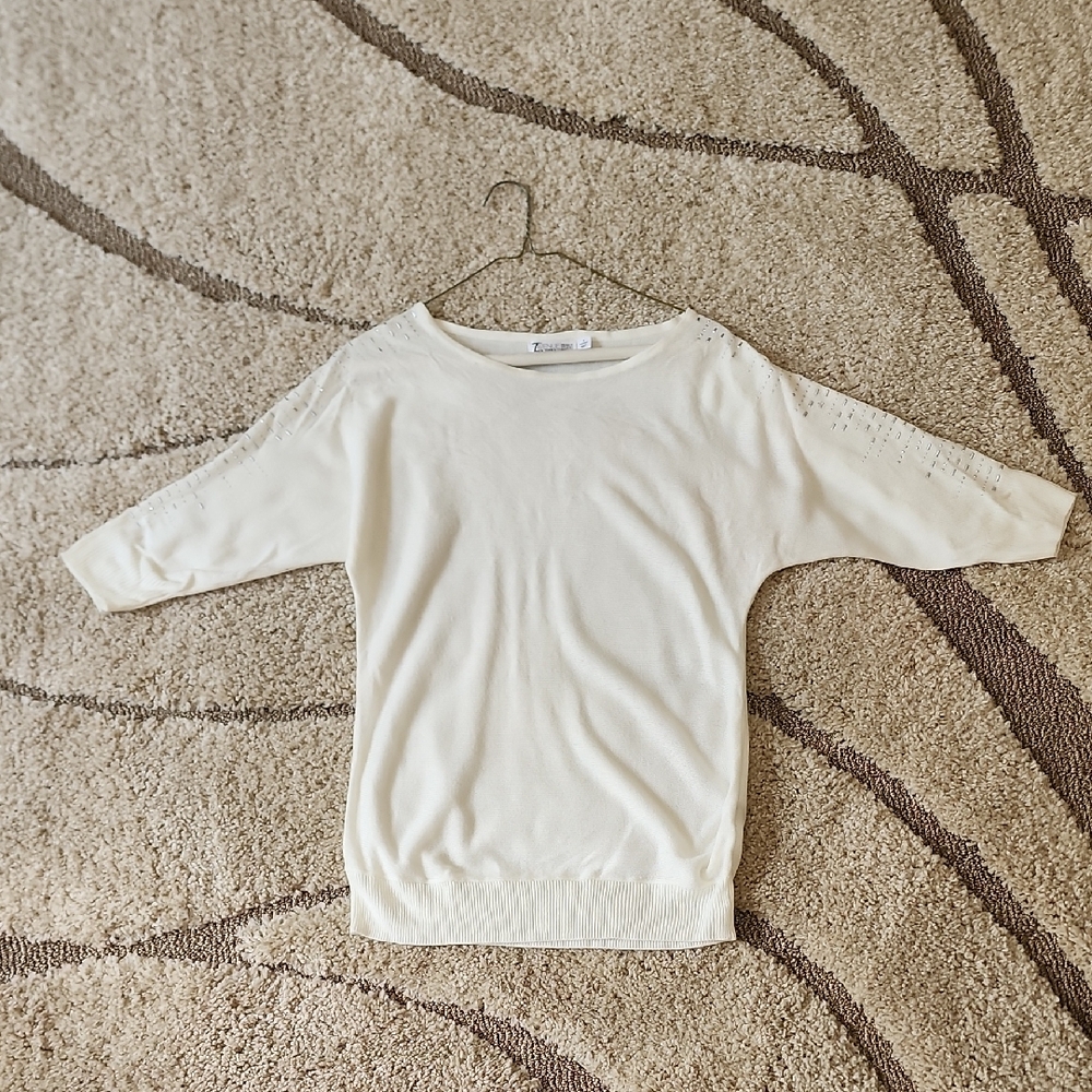 Chic Cream 3/4 Sleeve Sweater